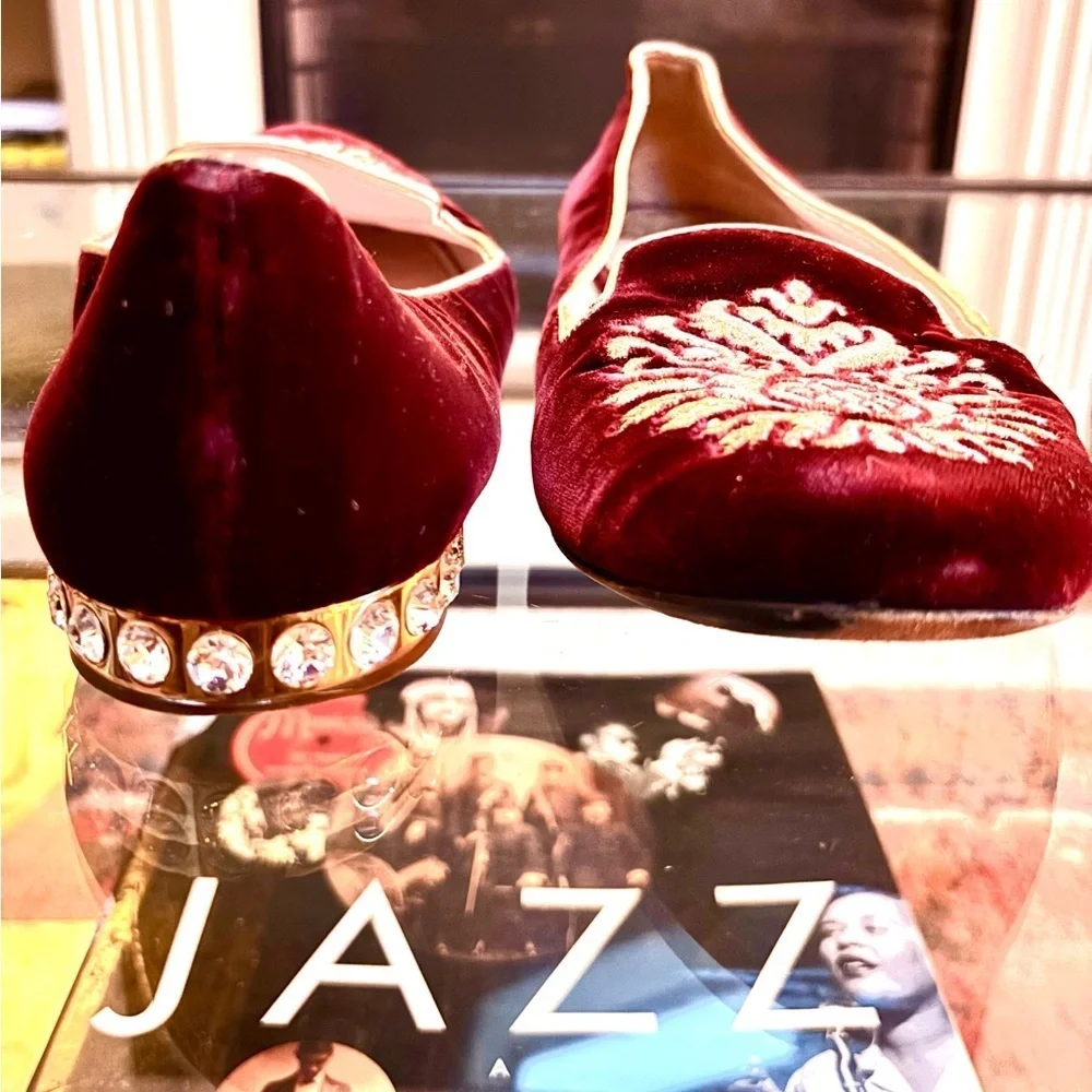 Miu Miu x Prada 👑✨ Vintage Burgundy Velvet Crest Smoking Slippers